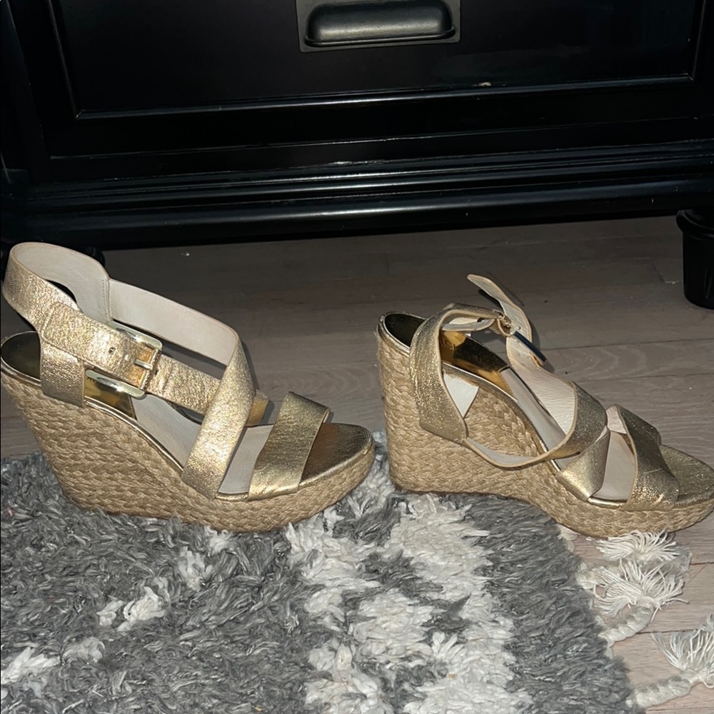 Michael Kors Gold Wedge Sandals with Metallic Accents - Picture 2 of 5